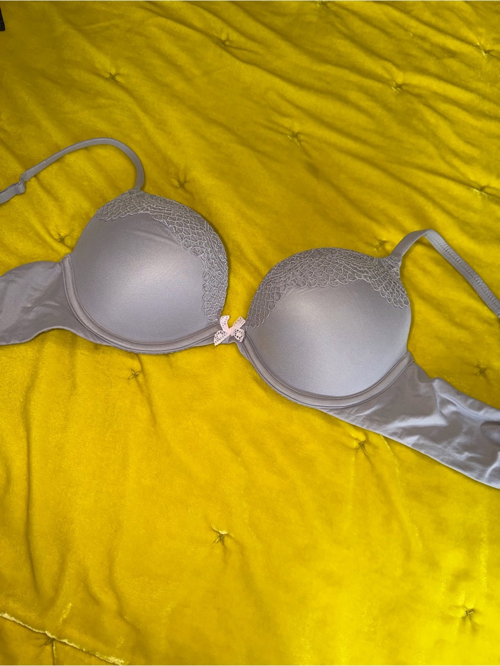 Vintage VS Smooth Lace-Trim Bra